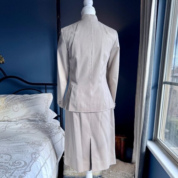 Vintage Custom Hand Made Light Grey Mandarin Collar Skirt Suit - Picture 4 of 13